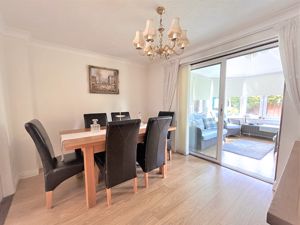 Dining Room- click for photo gallery